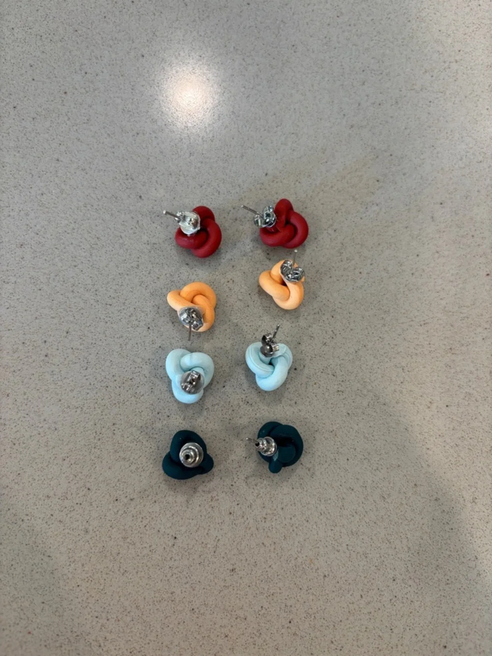 Clay Knot Lightweight Stud Earring Set — Navy, Red, Light Blue, Peach - Picture 8 of 8